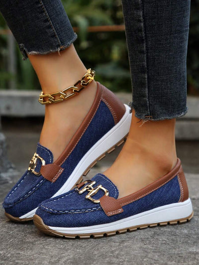 Tamara  | Chain Detail Loafers