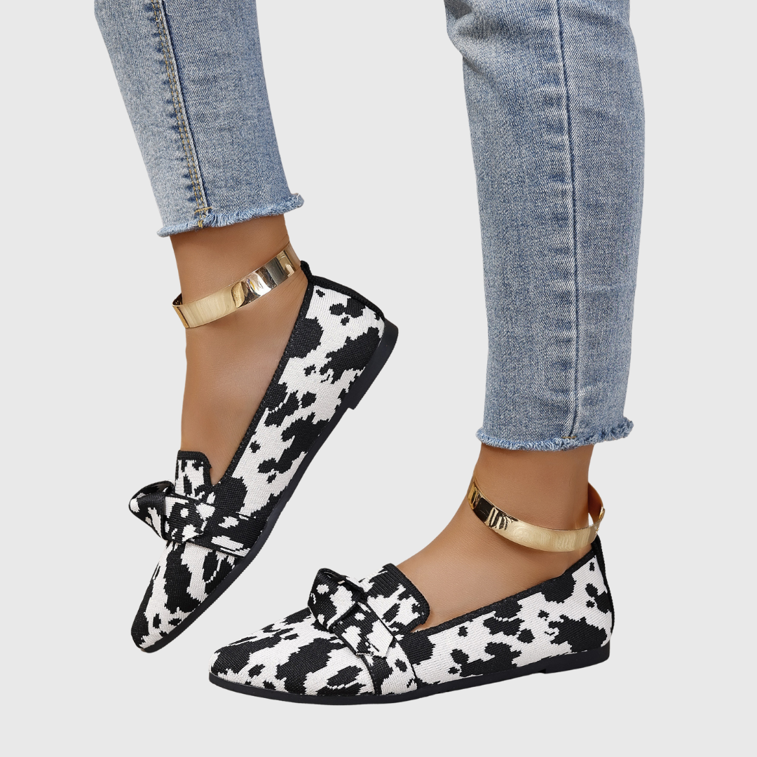 Marie | Monochrome Patterned Loafers