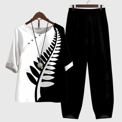 Natalia | Comfortable Artistic Print Set