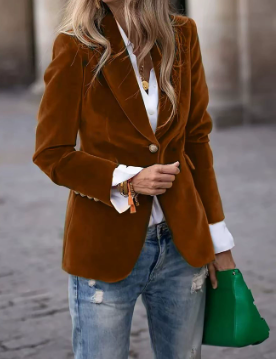 Francesca | Velvet Elegance Blazer