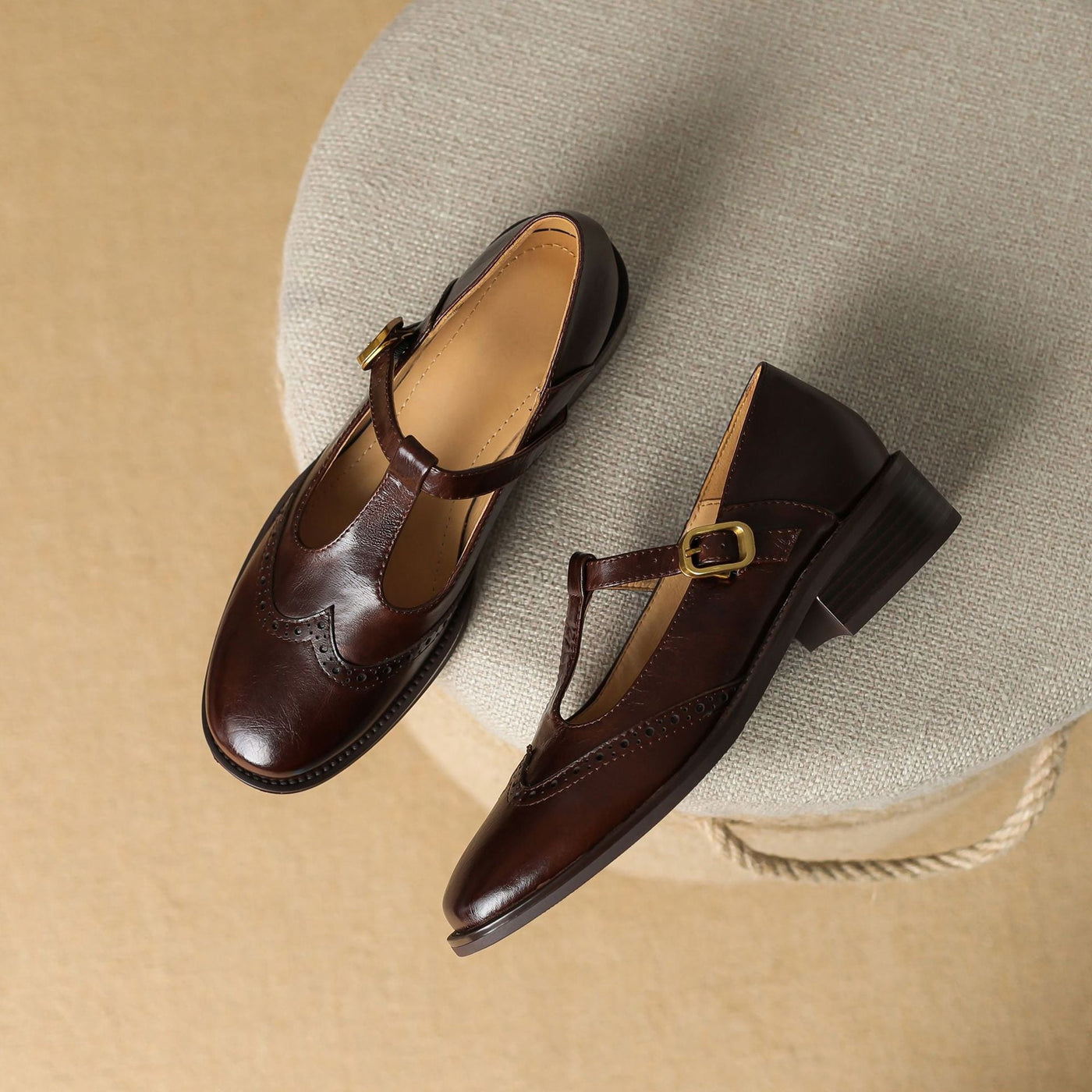 Isabelle | Classic Poise Mary Janes