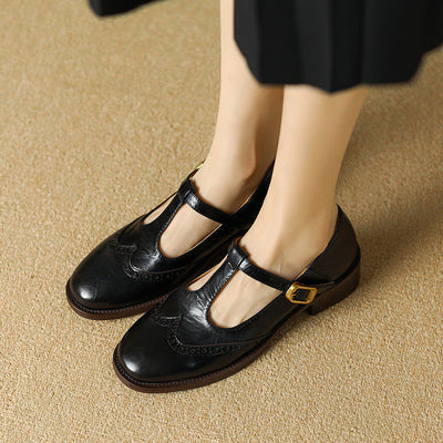 Isabelle | Classic Poise Mary Janes