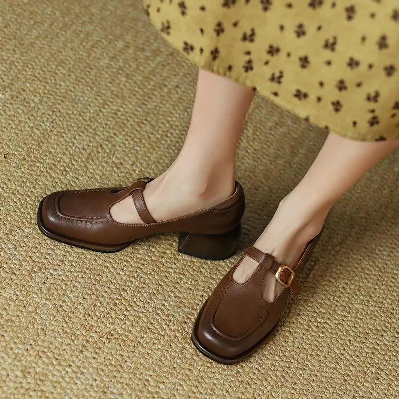 Isolde | Retro Buckle Loafers