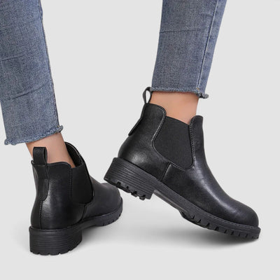 Dakota | Classic Chelsea Boots