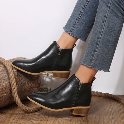 Oakley | Classic Ankle Boots