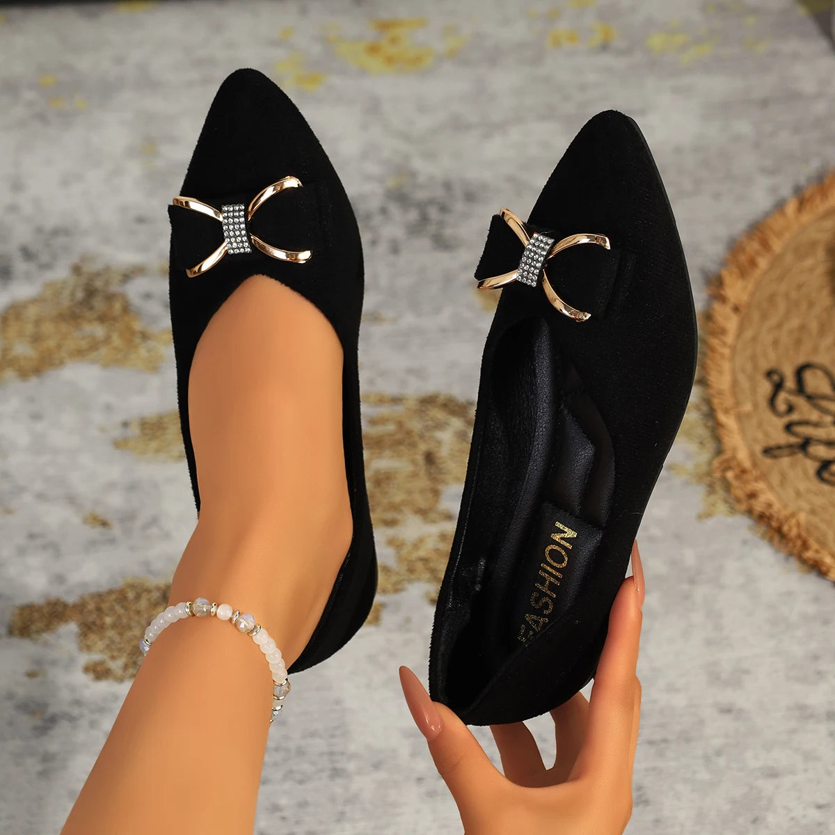 Vivian | Midnight Bow Flats