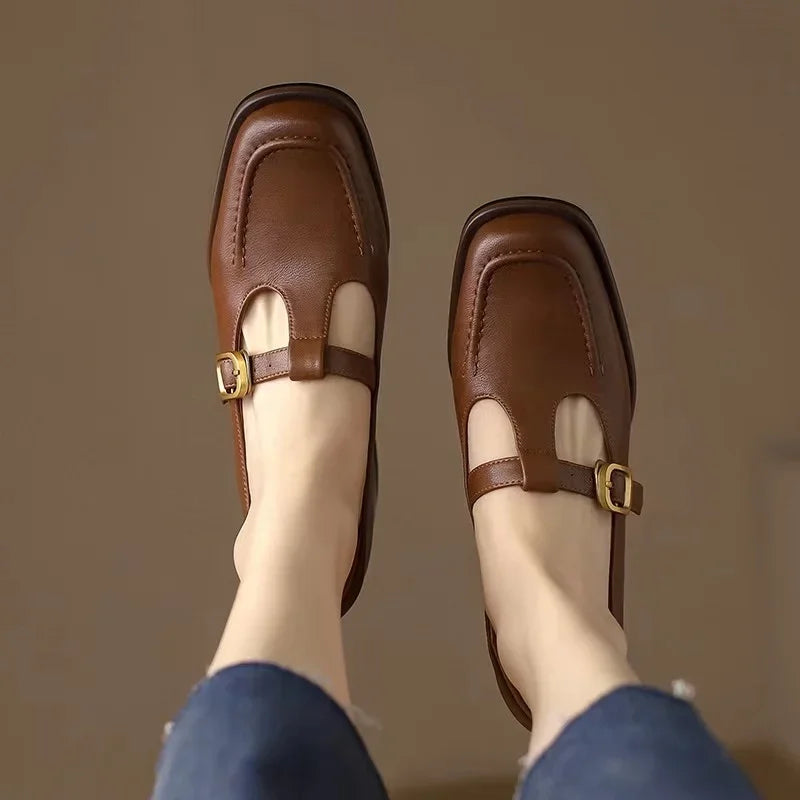 Isolde | Retro Buckle Loafers