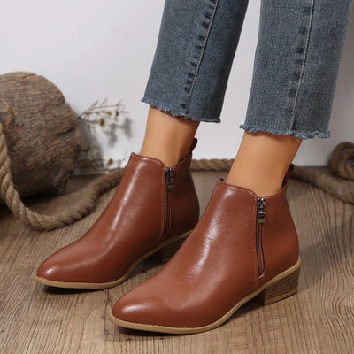 Oakley | Classic Ankle Boots