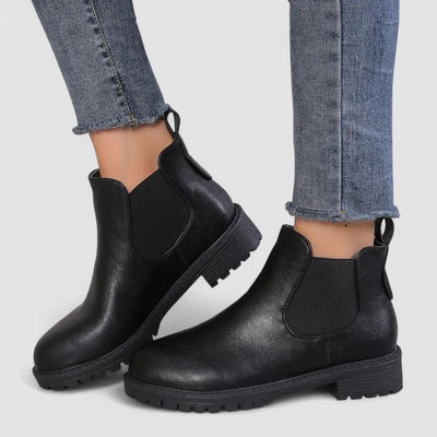 Dakota | Classic Chelsea Boots