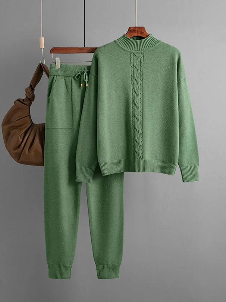 Claire | Cozy Cable Knit Set