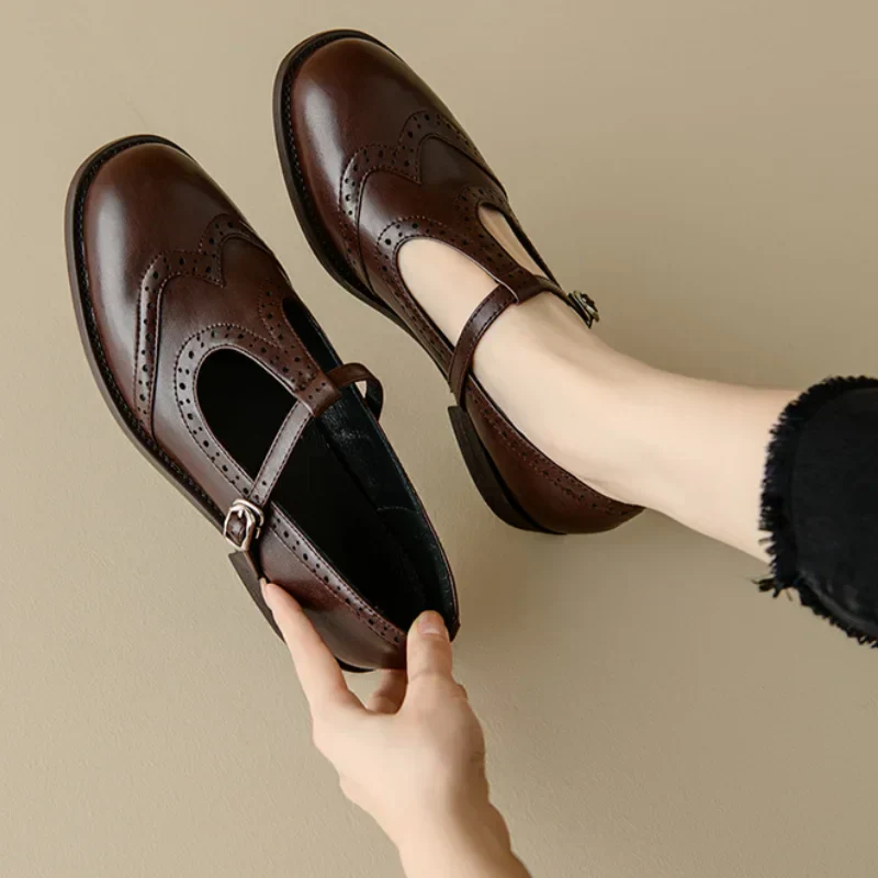 Odette | Vintage Wingtip Flats