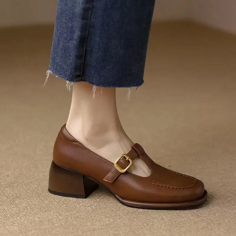 Isolde | Retro Buckle Loafers