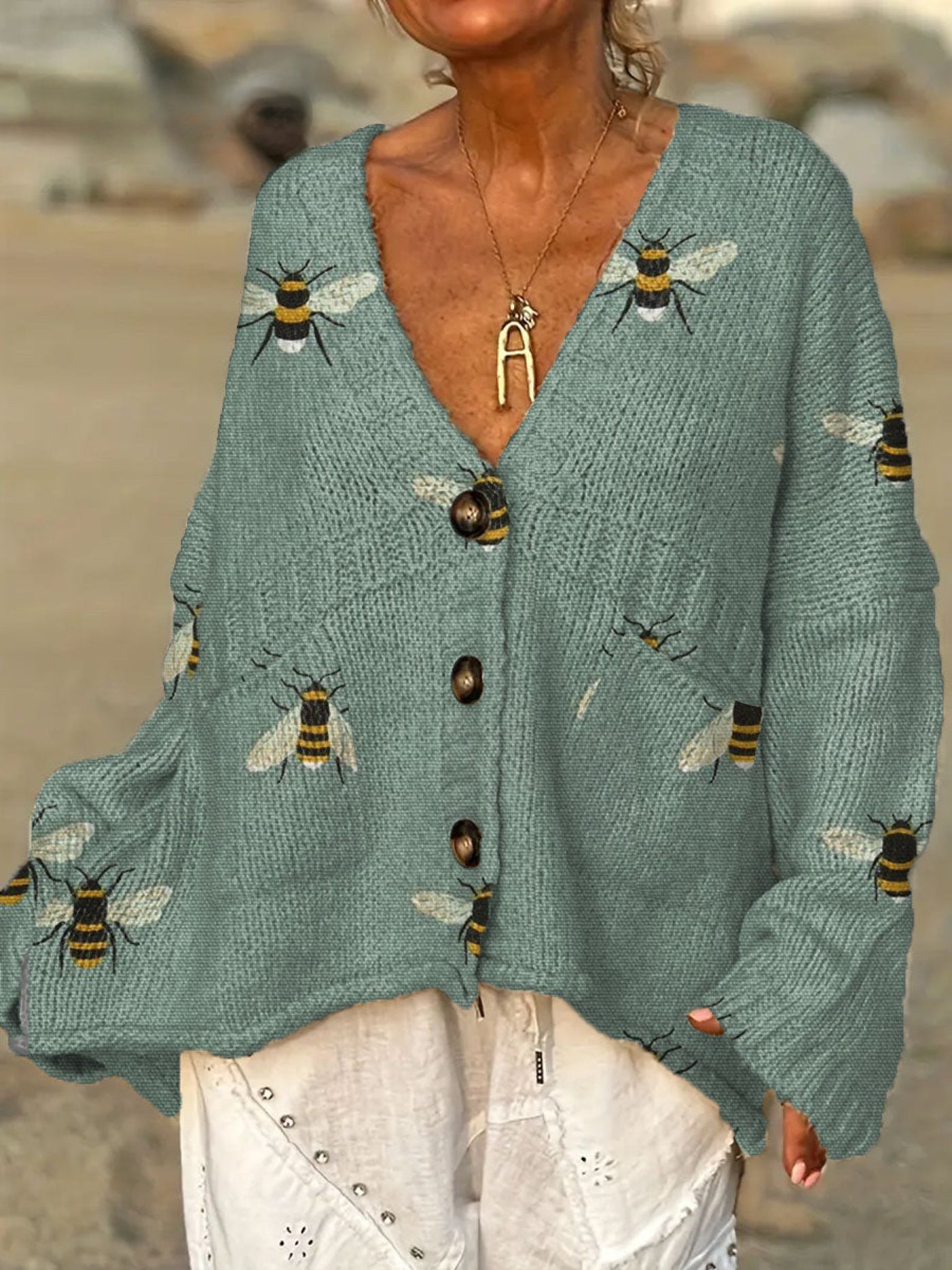 Isabelle | Bee Motif Knit Cardigan